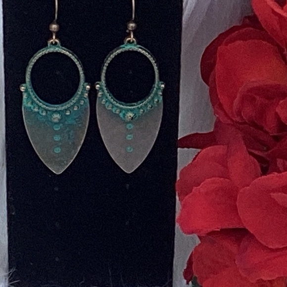 BOGO New Turquoise Blue & Copper Pointed Dangle Southwestern Bohemian Earrings - Picture 5 of 7